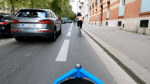 Piste cyclable VS chauffard